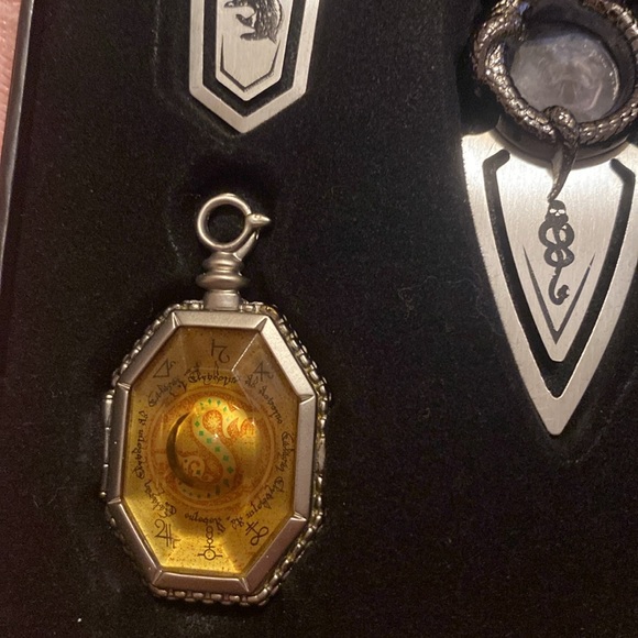 Harry Potter Horcrux Bookmarks - Picture 7 of 8